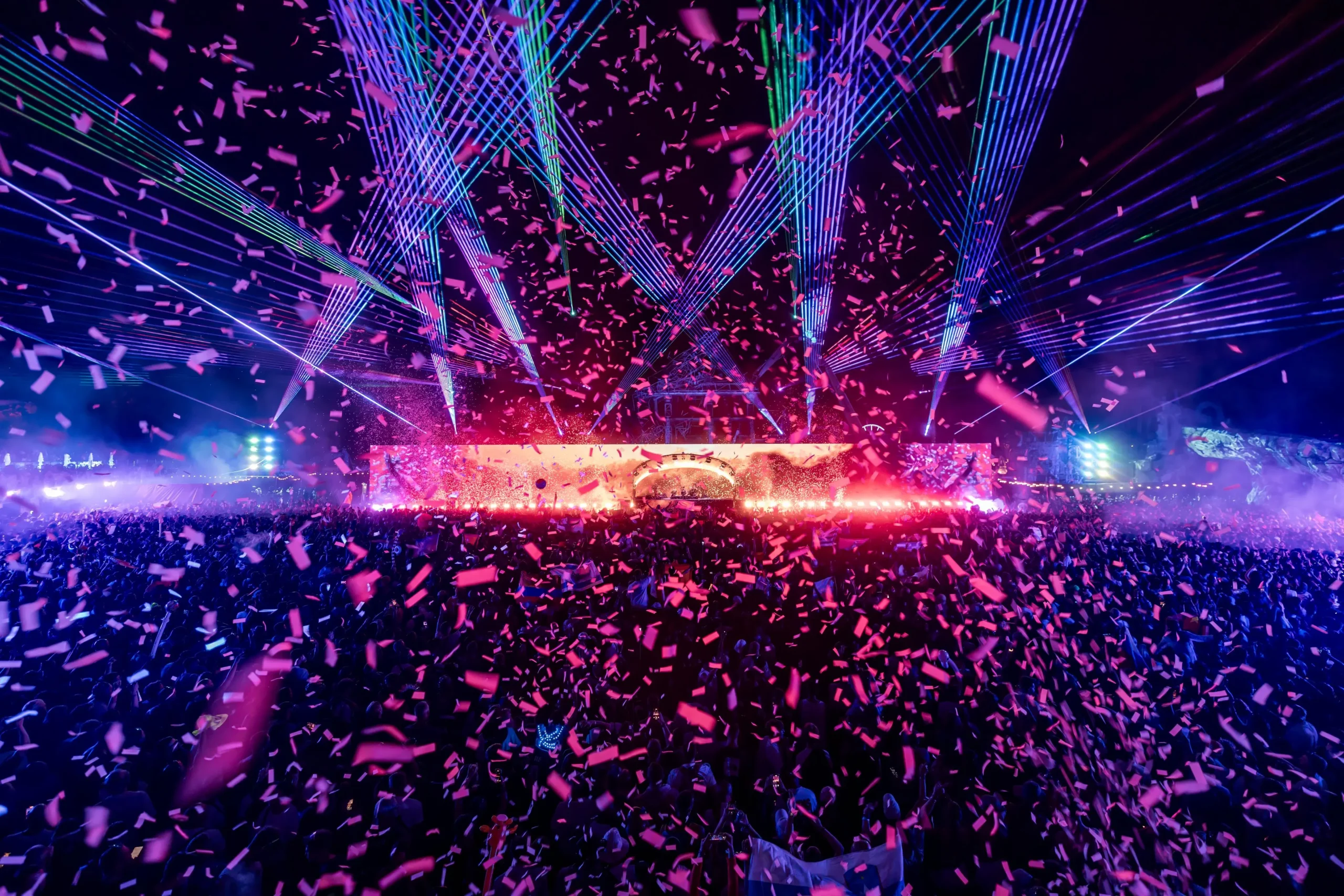 1753577199299_8fa68b42-8b81-4fc7-9e1a-d58abf157d33.jpg_0_14358617228905871354